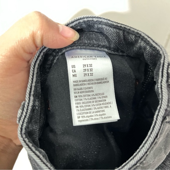 American Eagle Jeans Black Wash Air Flex+ Athletic Fit Distressed Size 29x32 - Picture 9 of 9